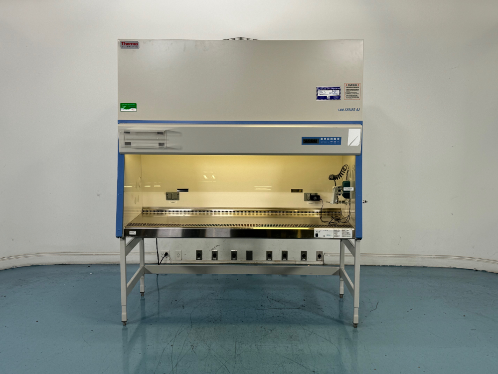 Image of Thermo 1300 A2 6' Biosafety Cabinet